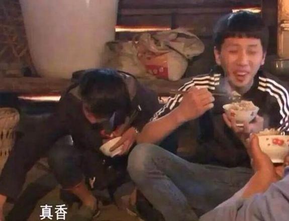 拼多多出评教程_拼多多百亿补贴直播带货_拼多多一二线城市用户