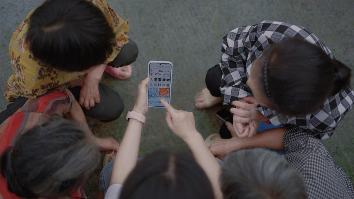 拼多多易出评软件_拼多多十周年发展历程_拼多多新电商模式分析