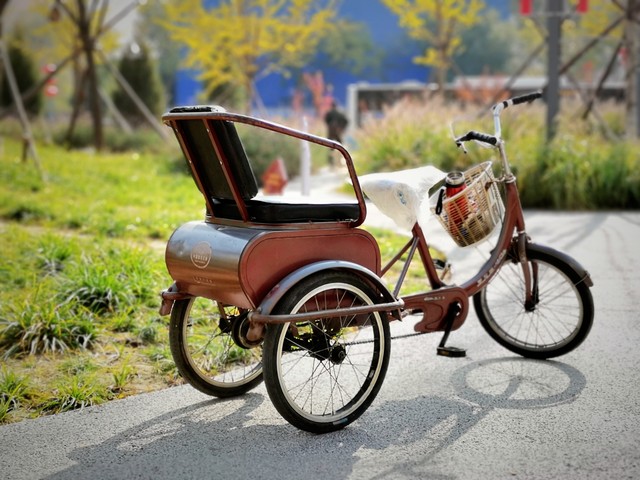 拼多多聊天工具是什么_奇葩网购段子_拼多多脑洞商品