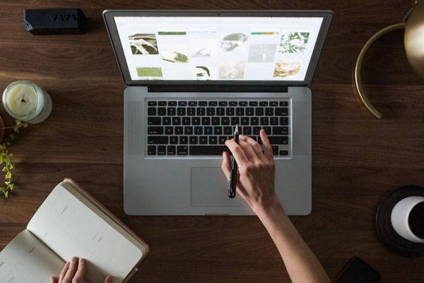 电霸与多多情报通优劣分析_拼多多数据分析工具对比_拼多多商家数据分析工具插件